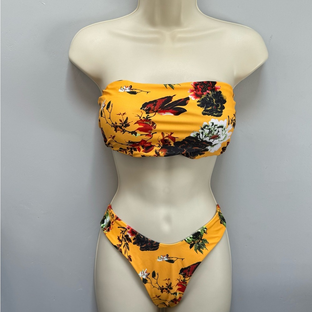 Brand new yellow bandeau bikini size L